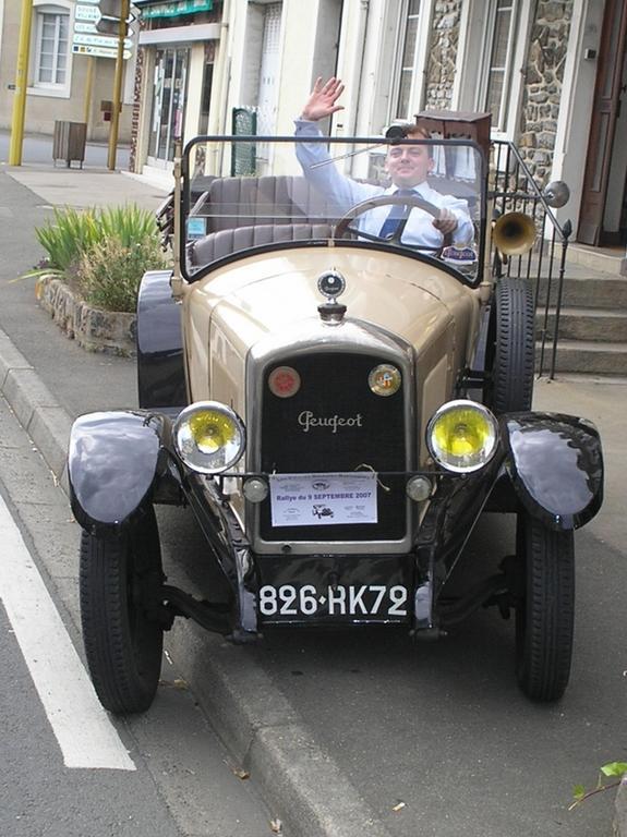 Fresnay-sur-Sarthe Hotel Ronsin מראה חיצוני תמונה