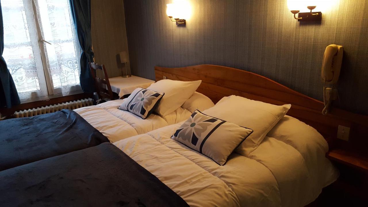 Fresnay-sur-Sarthe Hotel Ronsin מראה חיצוני תמונה