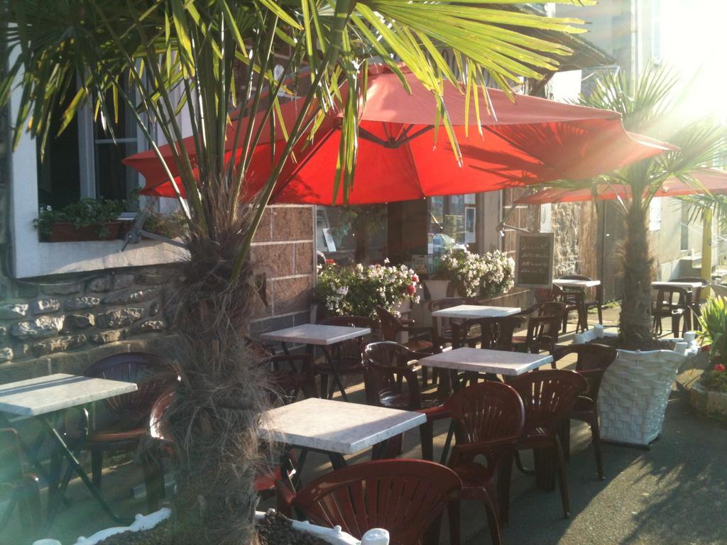 Fresnay-sur-Sarthe Hotel Ronsin מראה חיצוני תמונה